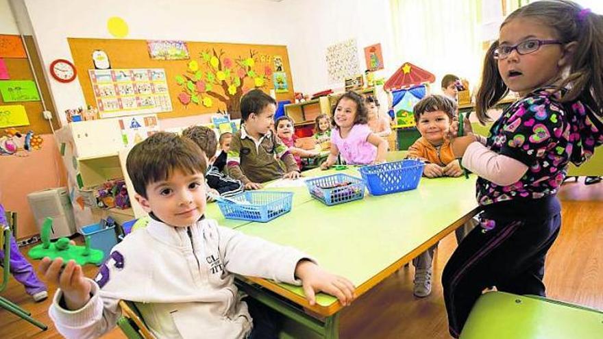 Escolares de primer curso del segundo ciclo de educación infantil del colegio Infanta Leonor, ayer.