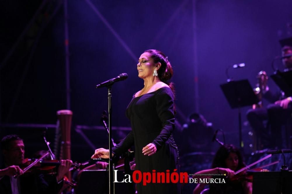 Isabel Pantoja, en la Plaza de Toros de Murcia.