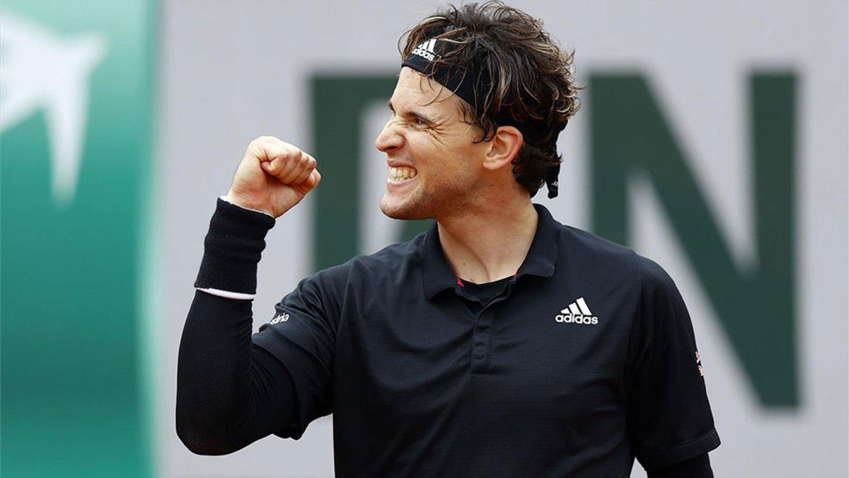 Thiem celebrando su triunfo en Roland Garros