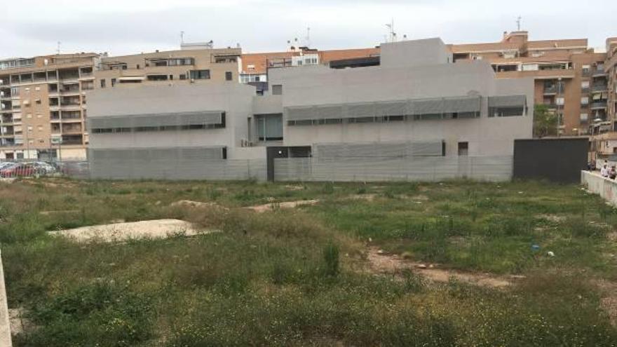 Luz verde al parking del centro de salud