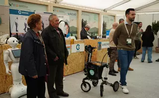 Primer pedido del centro tecnológico de la Aldehuela de Zamora: 400 andadores inteligentes