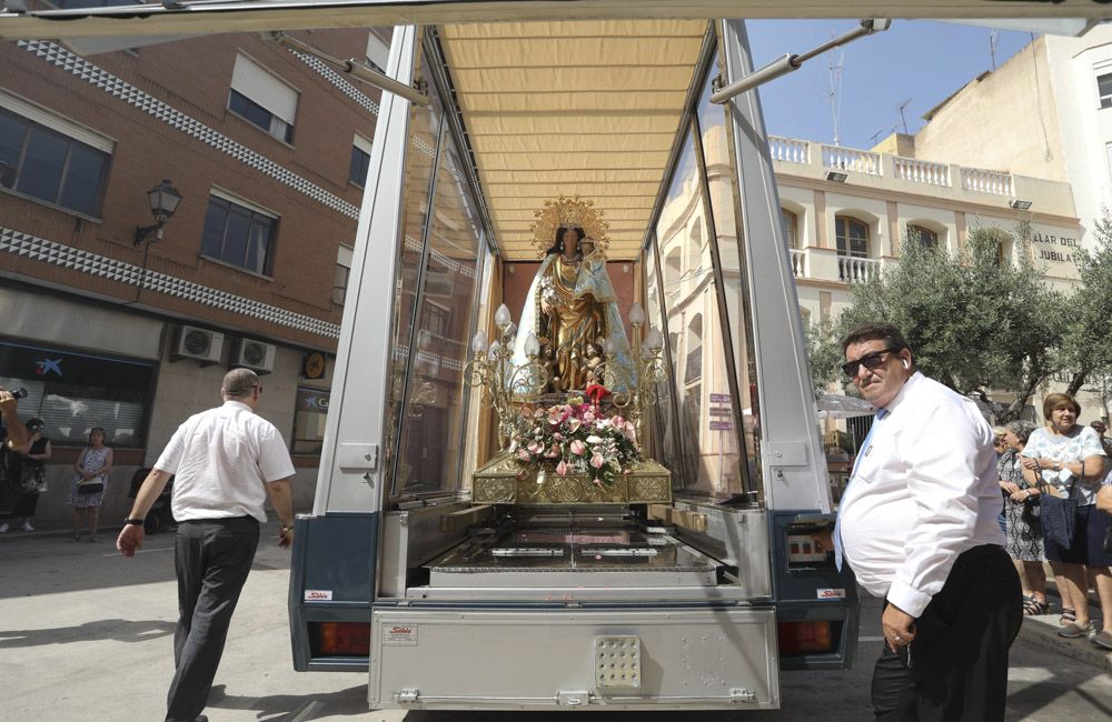 La Peregrina recorre los pueblos de les Valls, en Camp de Morvedre.