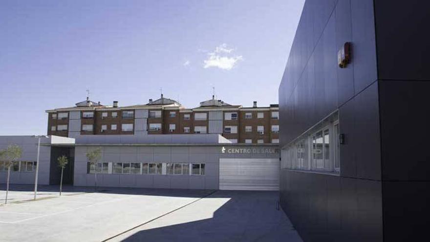 La obra del centro de salud de Suerte de Saavedra de Badajoz, solo pendiente de remates