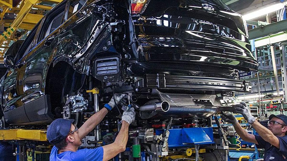 Ford fabricarà menys a Europa i reestructurarà la companyia