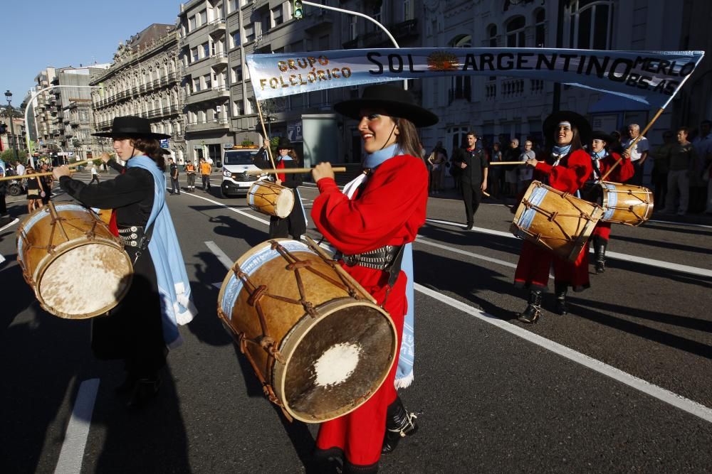 Vigo vibró con la presencia de los grupos folclóricos de Argentina, Colombia, Serbia y también españoles