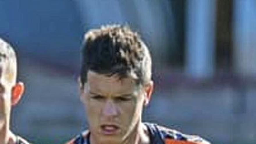 El delantero Guido Carrillo.  |