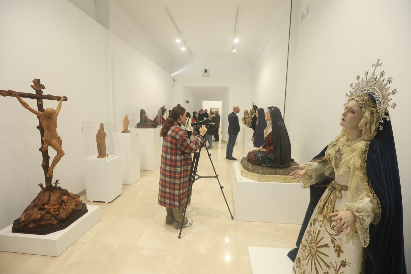 Exposición 'Gubia y pincel, la pasión en Málaga' en el MAD de Antequera