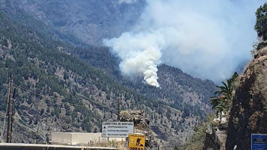 Se reactiva el incendio de La Palma