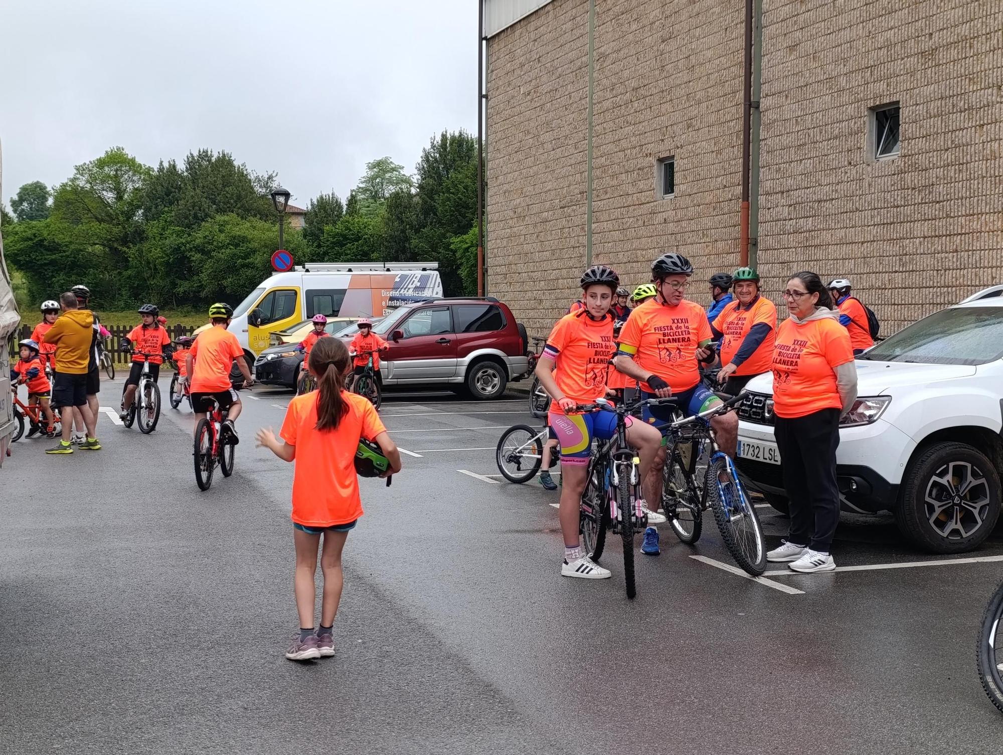 La Fiesta de la Bicicleta triunfa en Llanera