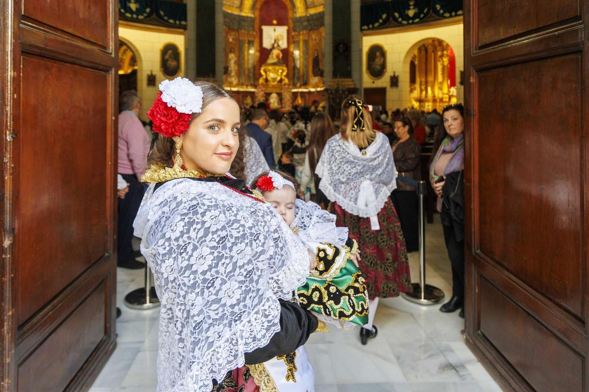 Las mejores imágenes del desfile de la ofrenda floral a la Virgen de la Caridad de Cartagena 2026