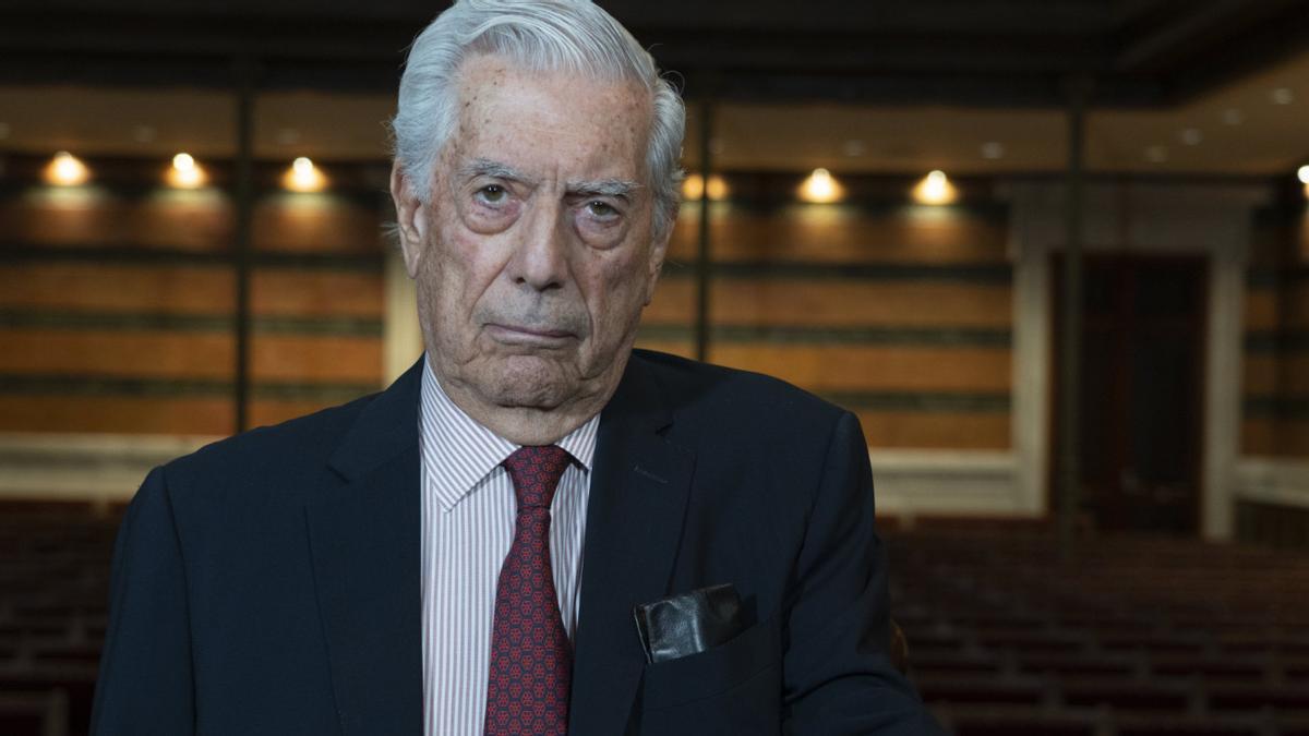 El escritor hispanoperuano Mario Vargas Llosa