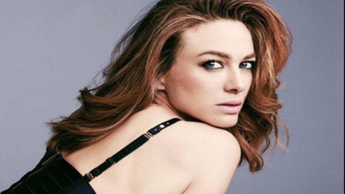 Marta Hazas anuncia su último trabajo con este desnudo en su Instagram