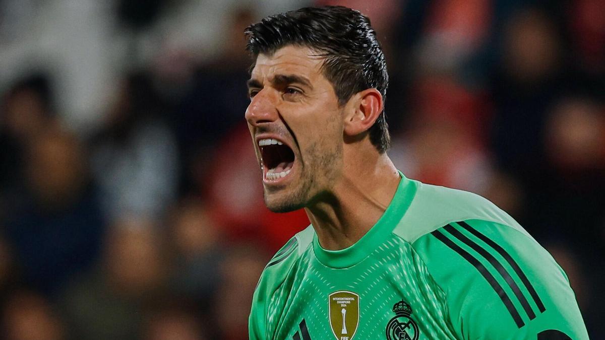 Thibaut Courtois durante el Girona - Real Madrid.