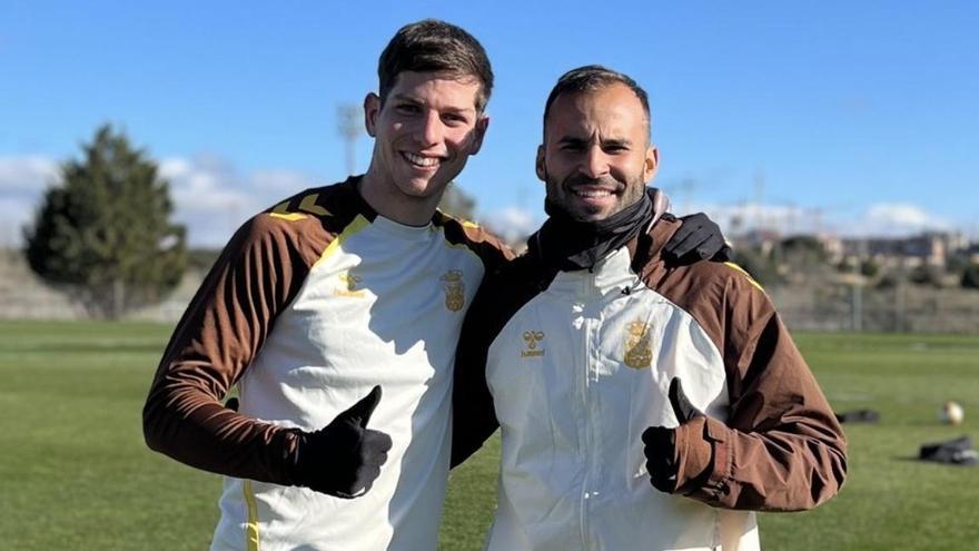 Estanis Pedrola y Jesé Rodríguez durante el entrenamiento en Las Rozas, Madrid.