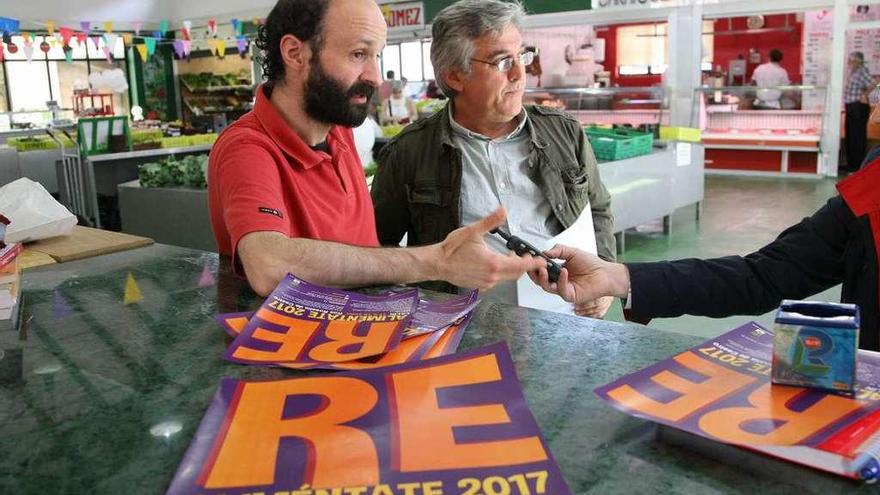 Presentación de Realiméntate en la Praza de Abastos. // Bernabé/Javier Lalín