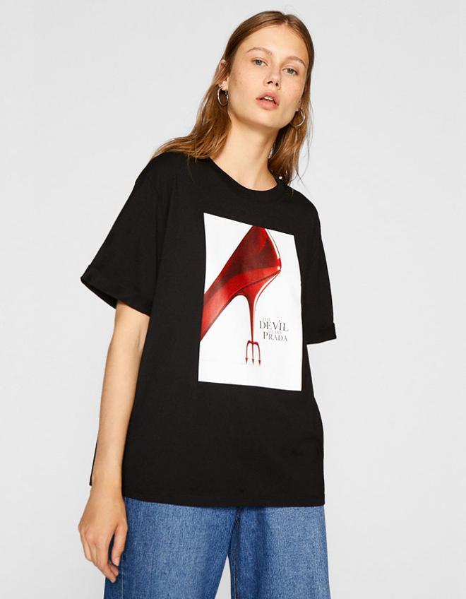 Camiseta de 'El diablo viste de Prada' de Stradivarius