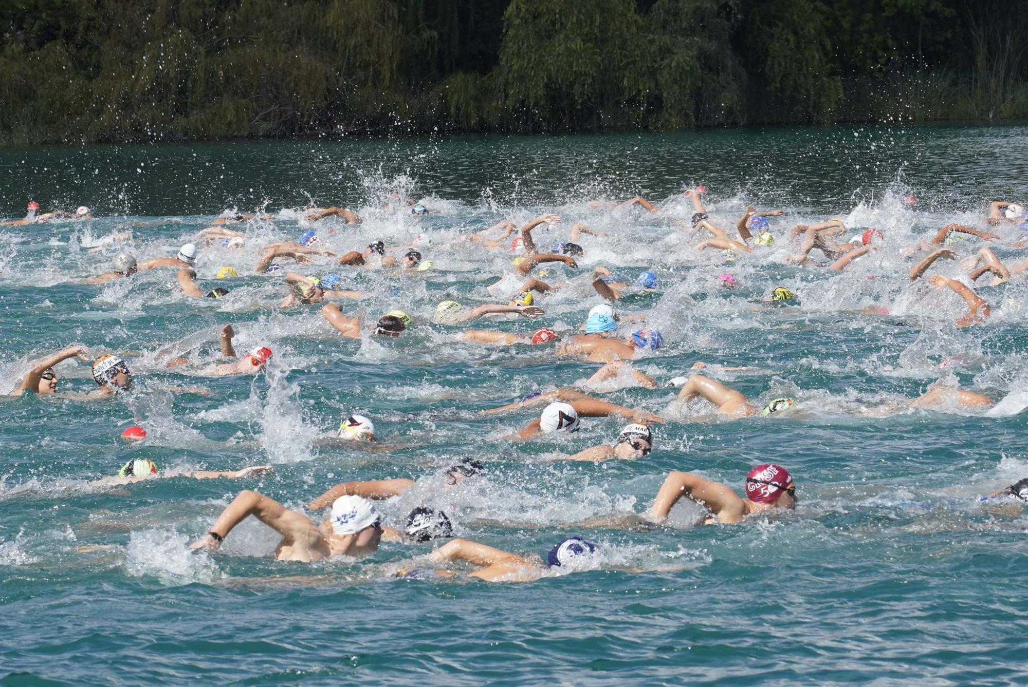 Gil i Galo es coronen a la Travessia de l'Estany de Banyoles