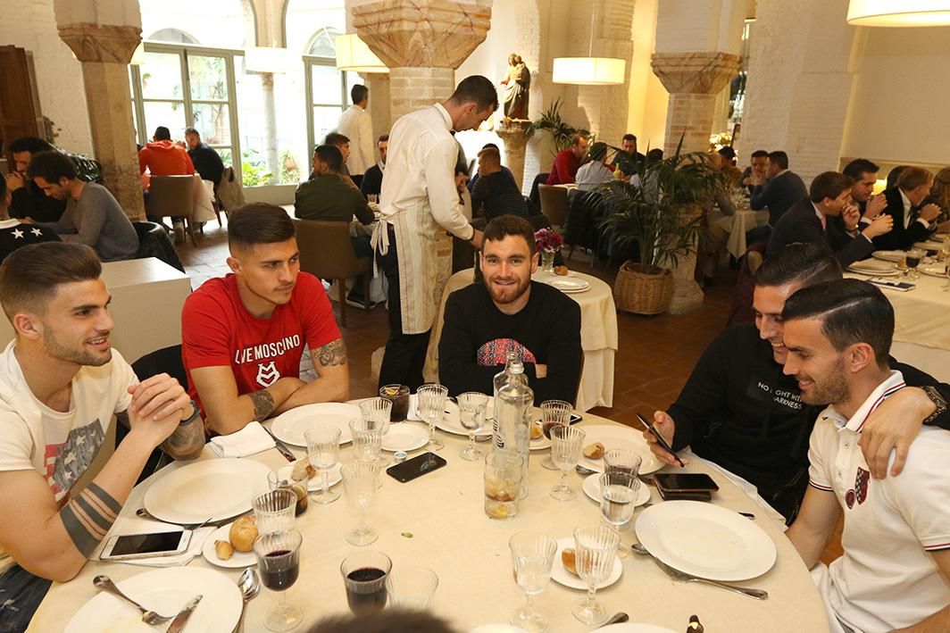 Almuerzo de unión entre consejo y jugadores del Córdoba CF