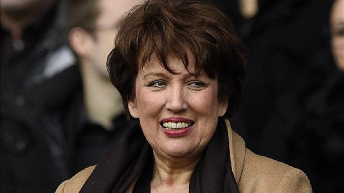 Roselyne Bachelot disfruta siendo el centro de atención