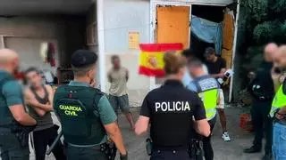 Un macrooperativo policial en salones de juego y otros garitos de Mazarrón se salda con seis detenidos y 15 incautaciones de drogas