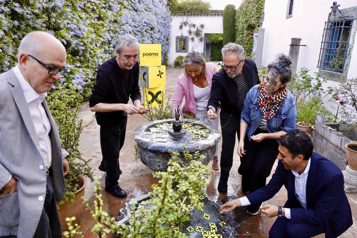 Bolaños, Riseño, Albás, Peinado, Galiot e Izquierdo, en la presentación de Poemx.