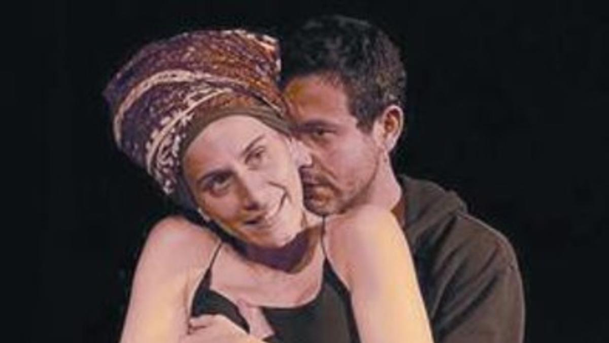 Patrícia Bargalló e Isak Férriz, en 'El pes del plom', que se estrena el 23.