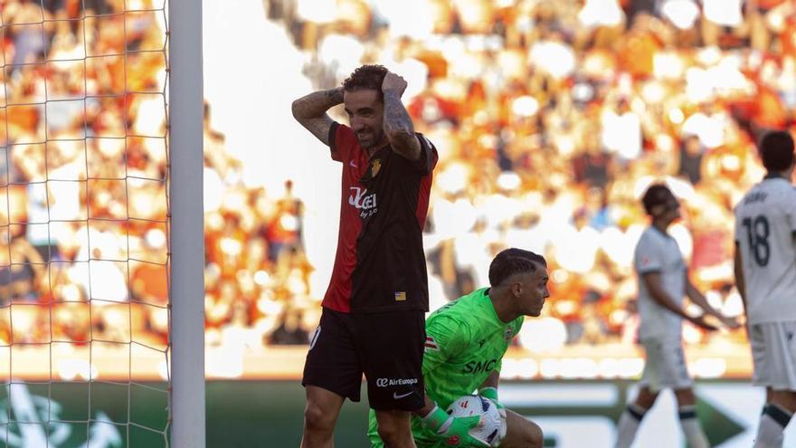 Los 45 minutos de pesadilla de Sergi Darder ante el Almería