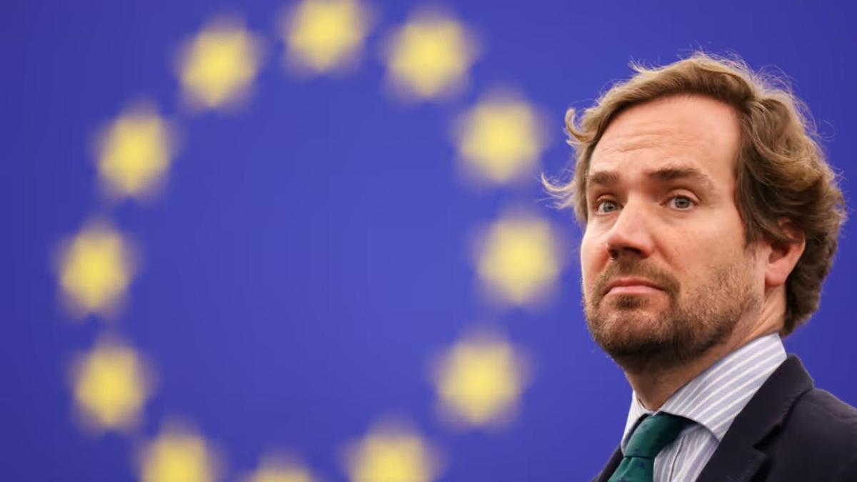 Borja Giménez Larraz, parlamentario del Partido Popular Europeo (PPE) y ponente del informe