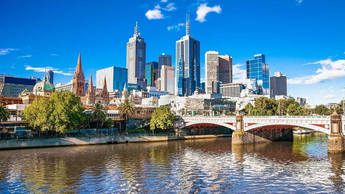 Australia confina a 300.000 personas en Melbourne por múltiples rebrotes de coronavirus