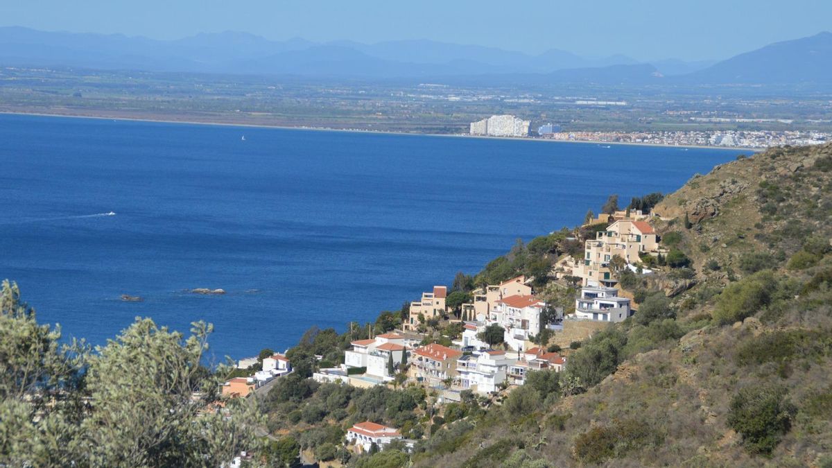 La Badia de Roses des de Punta Falconera