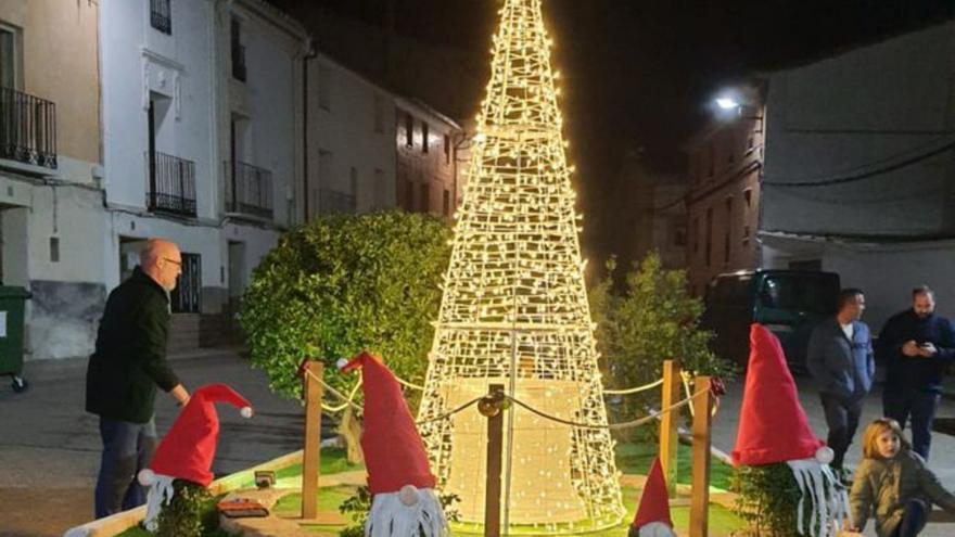 Salillas disfruta de la Navidad con mucha animación