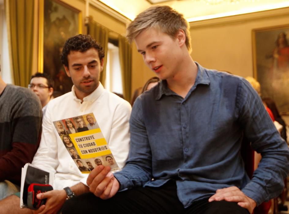 Los estudiantes de Bochum, en el Ayuntamiento