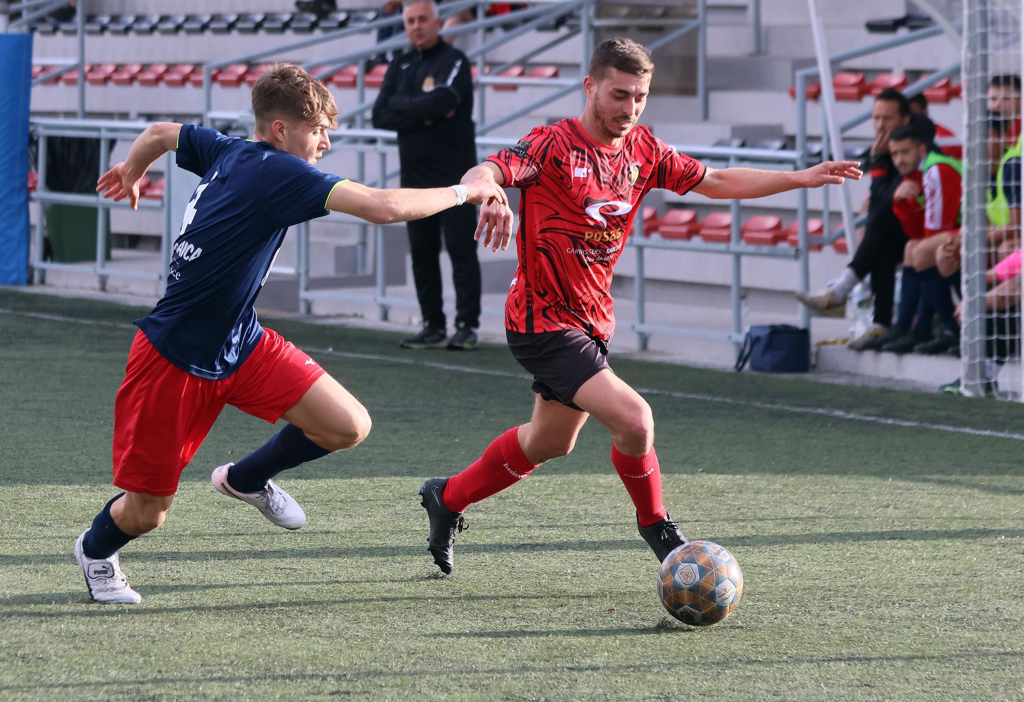 Totes les imatges del partit entre l'Artés i el Pirinaica B