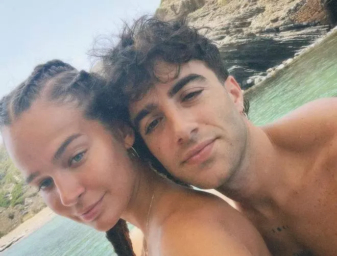La foto en bolas de Laura Escanes y Álvaro de Luna