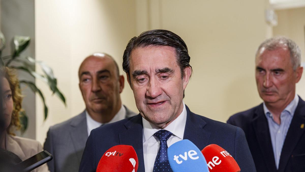 El consejero de Medio Ambiente, Vivienda y Ordenación del Territorio, Juan Carlos Suárez-Quiñones.
