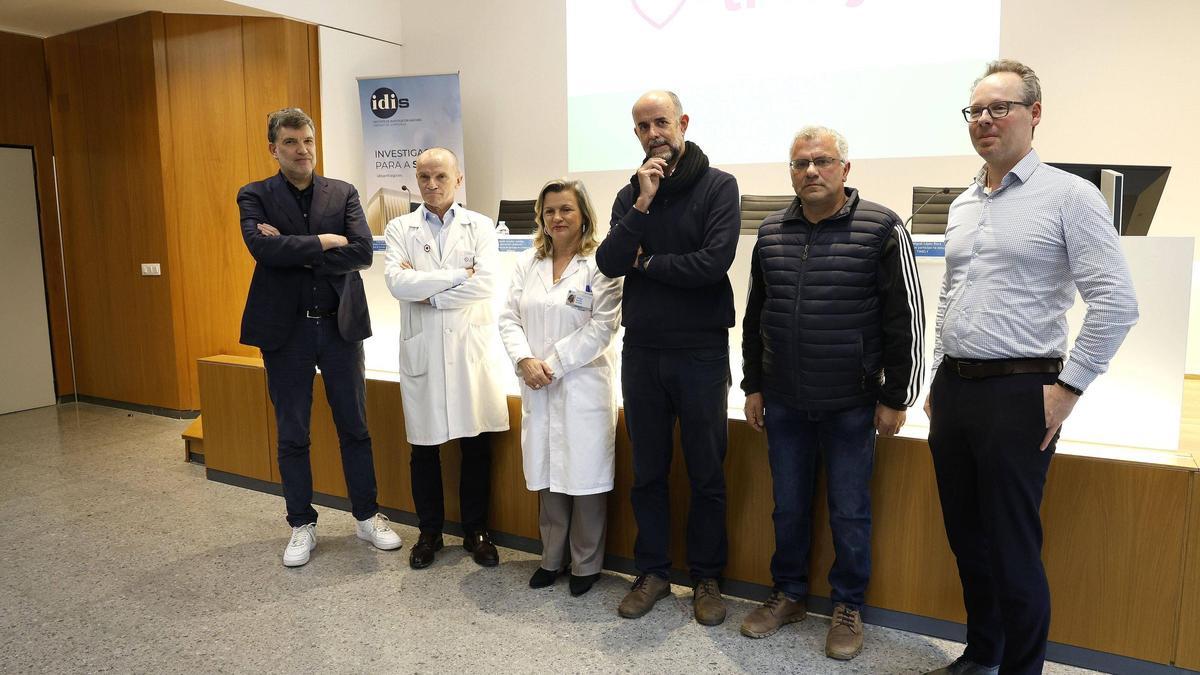 Participantes en la presentación del proyecto europeo Timely en el Clínico compostelano