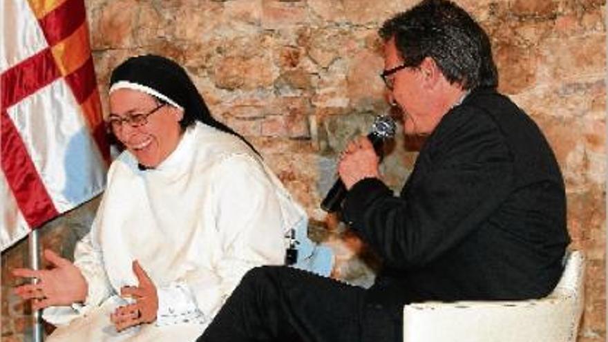 Sor Lucía i el President Mas en l&#039;acte de campanya de CiU, ahir al Museu d&#039;Història de Barcelona