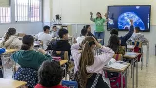 Las profesoras víctimas de violencia de género de Alicante tendrán prioridad en el traslado a otros centros
