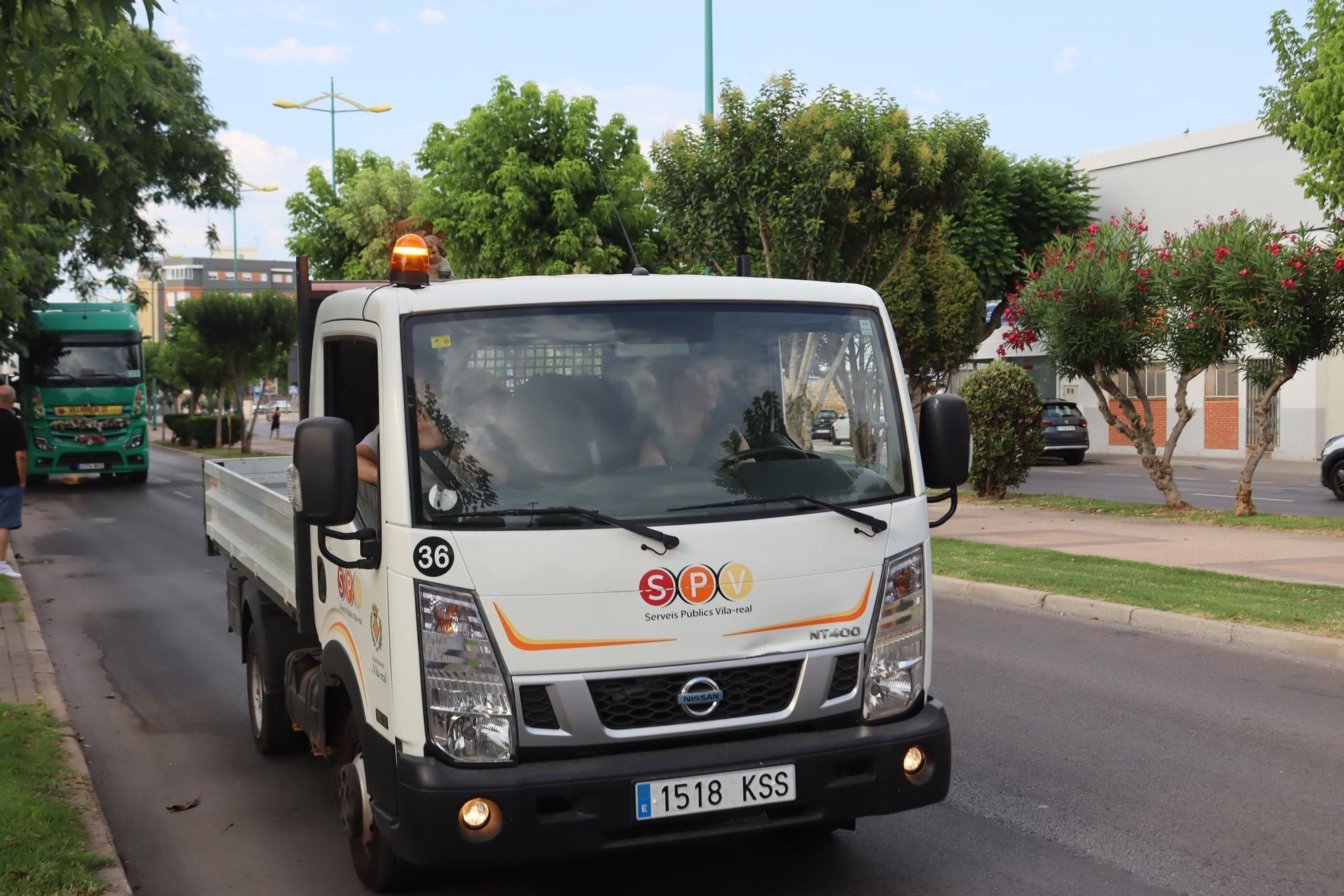 Vila-real celebra la festa de Sant Cristòfol amb la benedicció i desfilada de camions