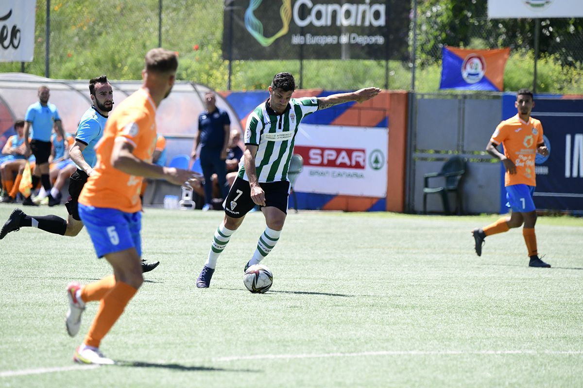 Las imágenes del partido entre el Panadería Pulido y el Córdoba CF