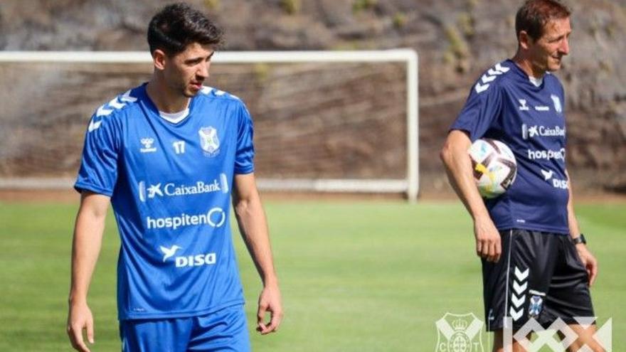 Waldo en un entrenamiento con el CD Tenerife