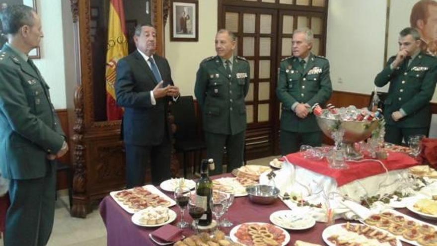 Despedida de la Guardia Civil al subdelegado