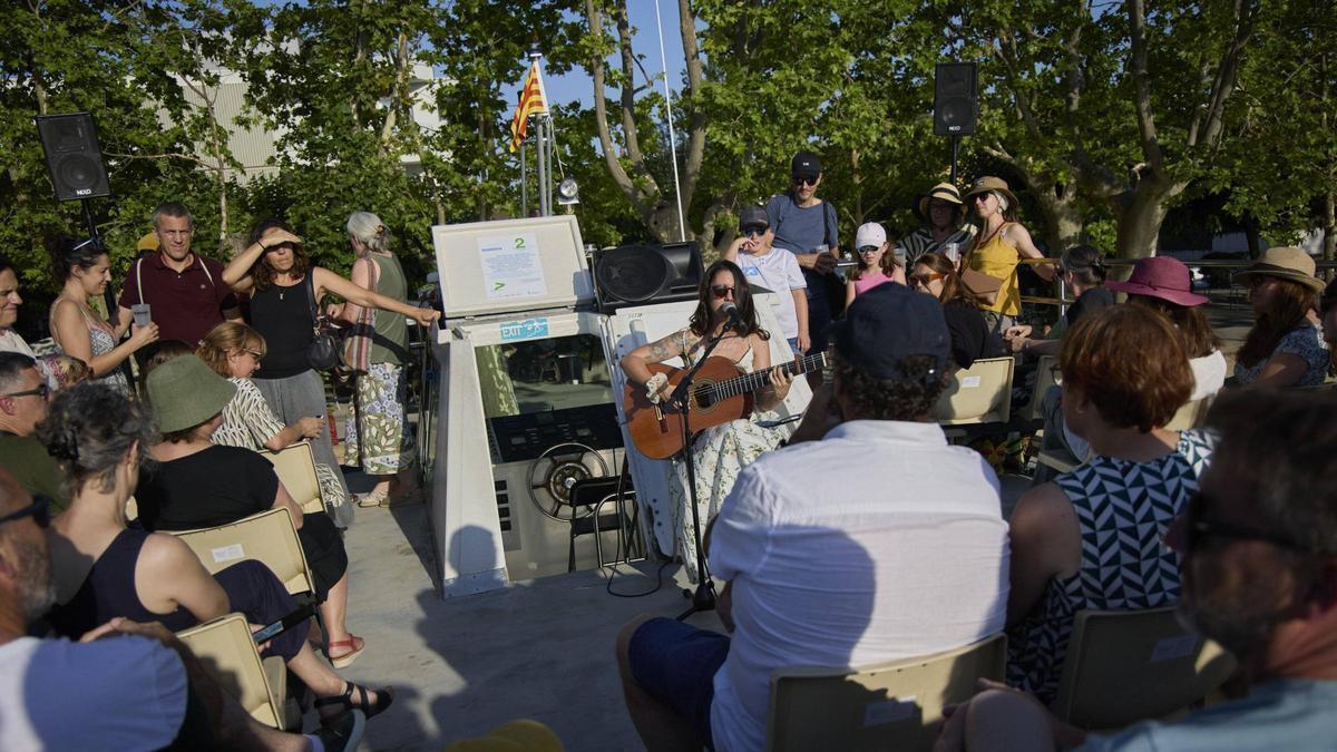 El concert de Raquel Lúa a la barca Tirona dissabte.