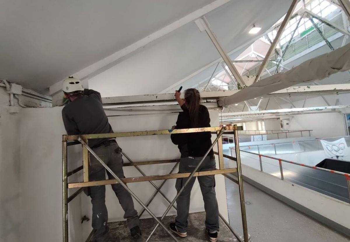 Trabajos en el edificio del mercado. | Santos Álvarez