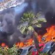 Un incendio en el puerto de Xàbia quema una decena de coches