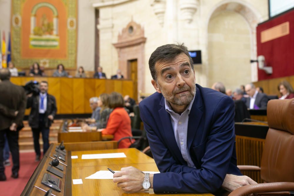 Maíllo, durante el discurso de investidura de ...