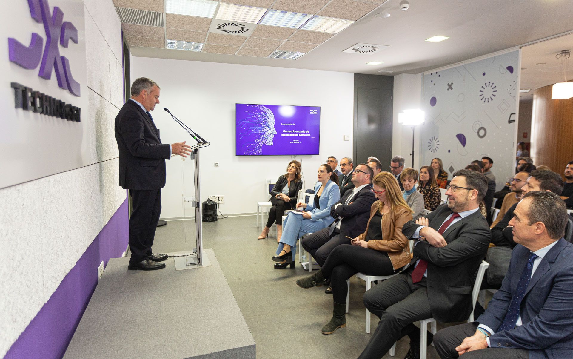 DXC inaugura su centro de avanzado de ingeniería de software en Alicante