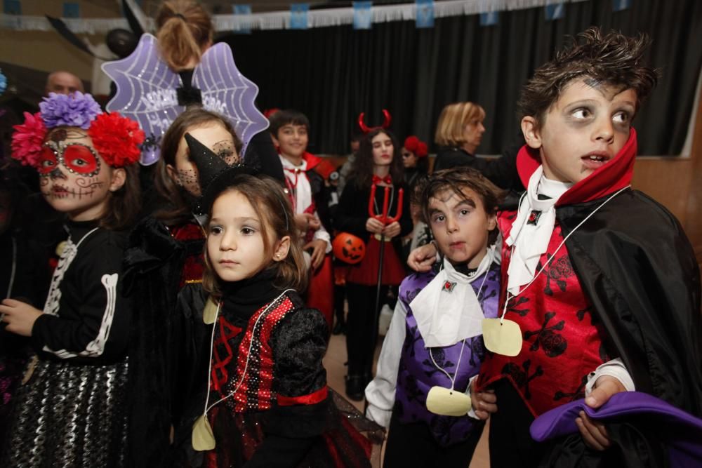 Halloween en la Asociación de Vecinos Santa Bárbara de Gijón