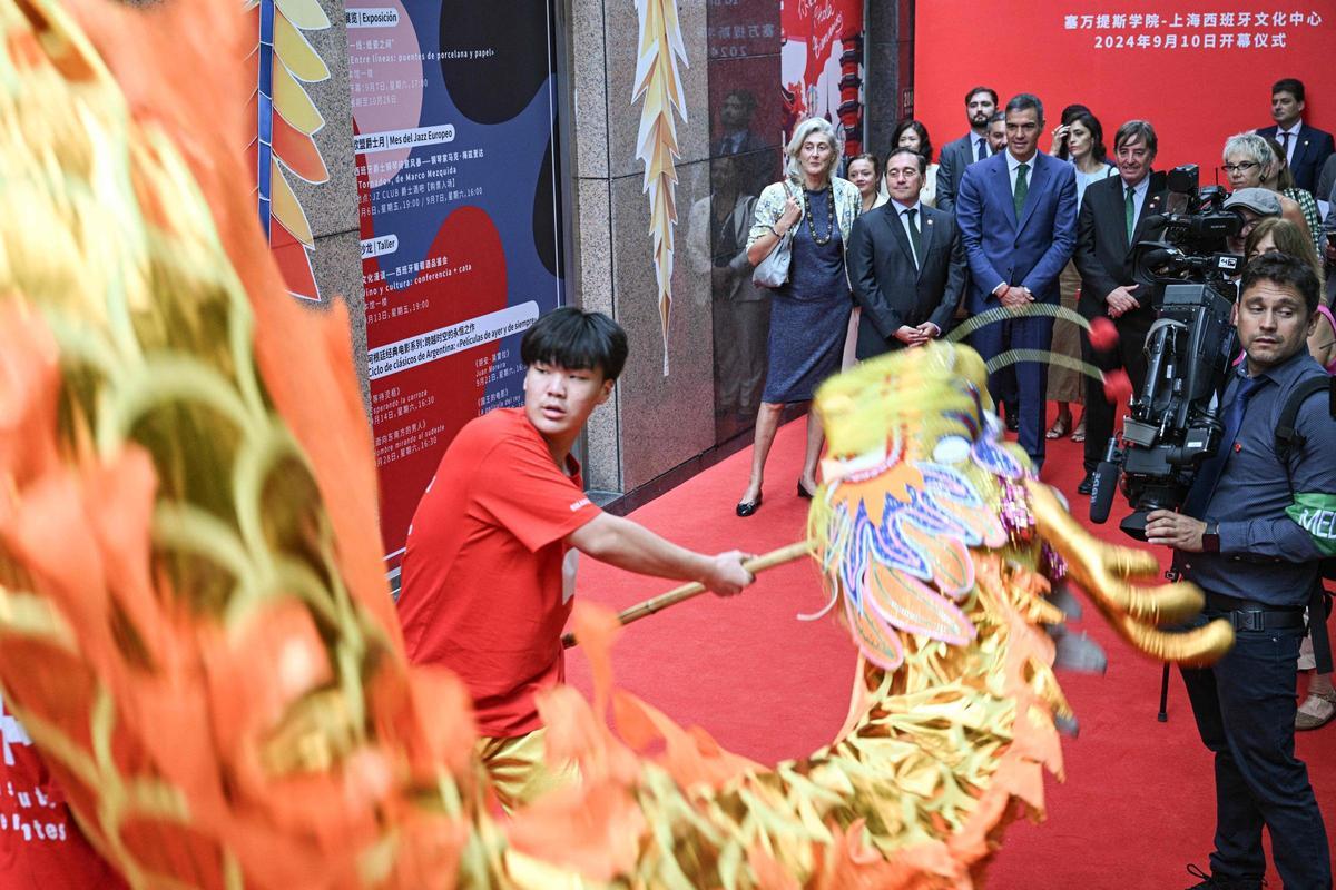 Pedro Sánchez inaugura el Instituto Cervantes de Shanghái