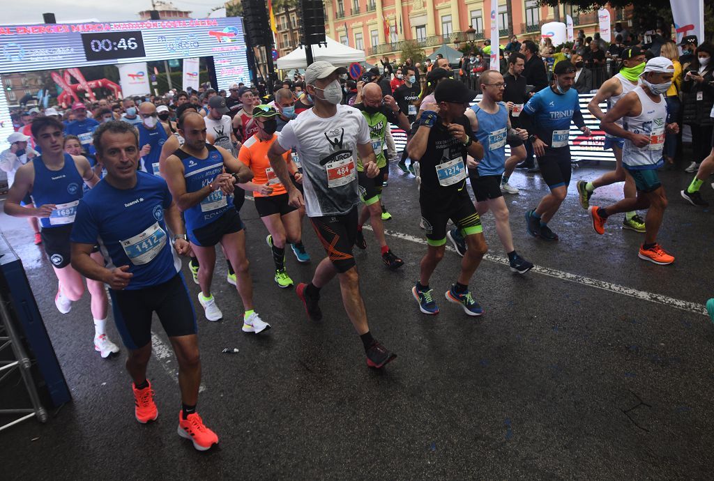 Así fue la salida de la maratón y la media maratón de Murcia (II)